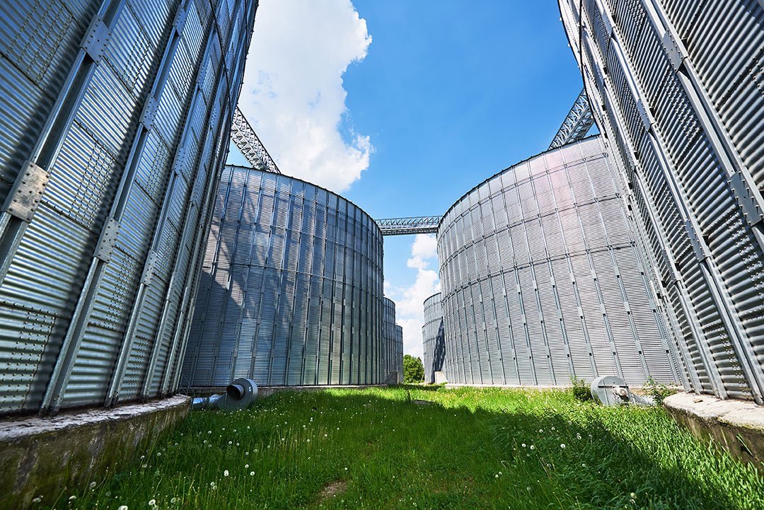 Fertilizer storage infrastructure